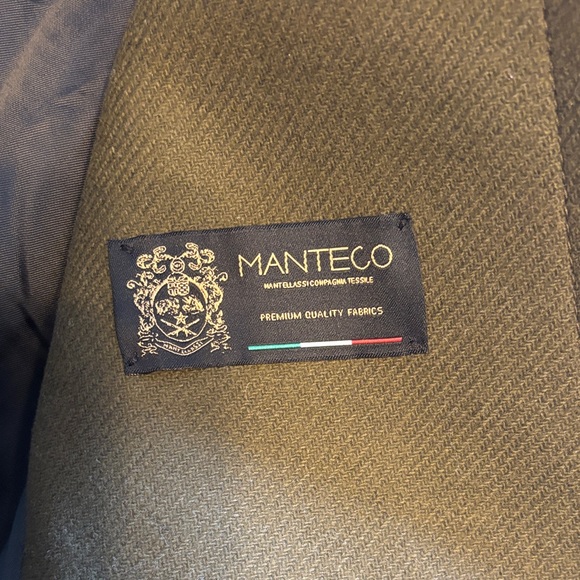 Zara Woman’s Olive Double-Breasted Coat with Gold Buttons - Picture 5 of 9